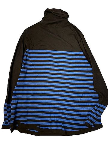 Duluth Trading Co. Long Sleeve Button-Down Shirt (view 2)