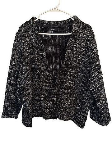 Apt. 9 Blazer (view 1)