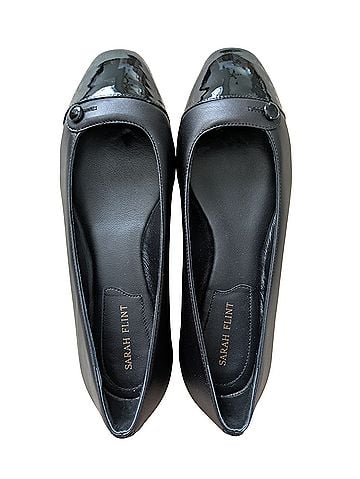 Sarah Flint Flats (view 1)