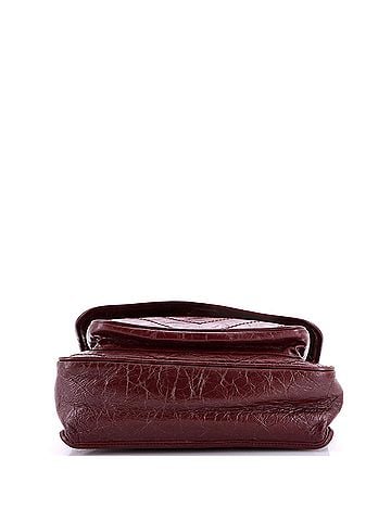 Saint Laurent Niki Chain Flap Bag Matelasse Chevron Leather Medium (view 2)