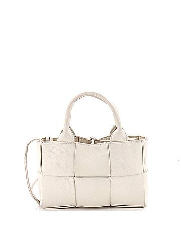 Bottega Veneta Arco Tote Maxi Intrecciato Leather Candy (view 1)
