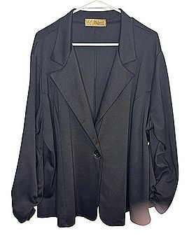 Hybrid & Company Single-Button Relaxed Blazer Jacket (view 1)