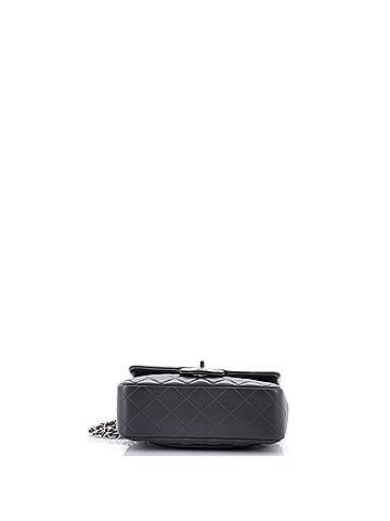 Chanel Classic Single Flap Bag Quilted Lambskin Mini (view 2)