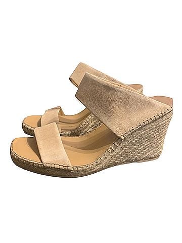 Vince. Greta Sandals (view 1)