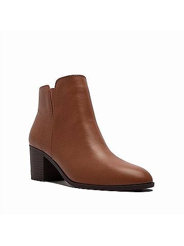 Qupid Women's Block Heel Booties (view 1)