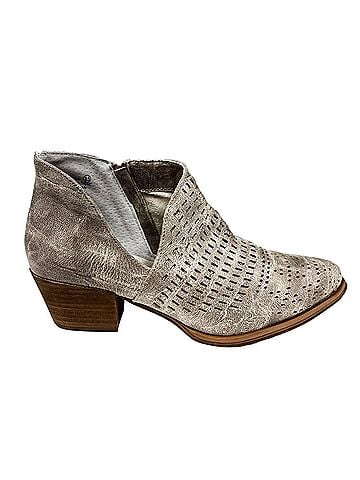 Very G Women's Laserette Bootie (view 1)