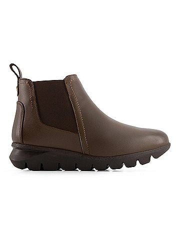 Andrea Women's Leather Short Chelsea Boots (view 1)