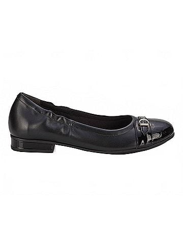 Ros Hommerson Women's Trista Heels (view 1)