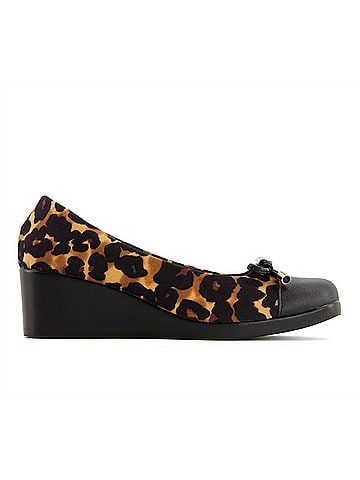 Andrea Women's Wedge Moccasins (view 1)