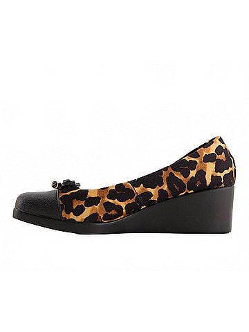 Andrea Women's Wedge Moccasins (view 2)