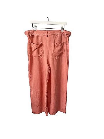 Tularosa Linen Blend Cropped Pants Casual Pants (view 2)