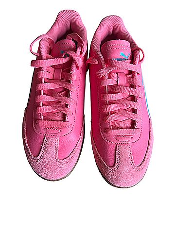 Puma Sneakers (view 2)
