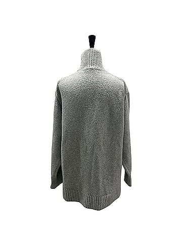 Uniqlo : C Turtleneck Sweater (view 2)