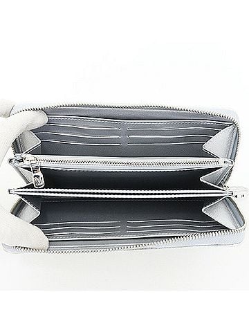 Louis Vuitton Louis Vuitton LV SKI Coussin Zippy Wallet, Lambskin Leather, Silver Monogram, M26771 (Japan Limited Edition) (view 2)