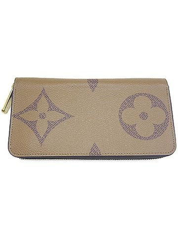 Louis Vuitton LOUIS VUITTON Louis Vuitton Zippy Wallet Monogram Giant Reverse Long Black Beige M69353 (view 2)