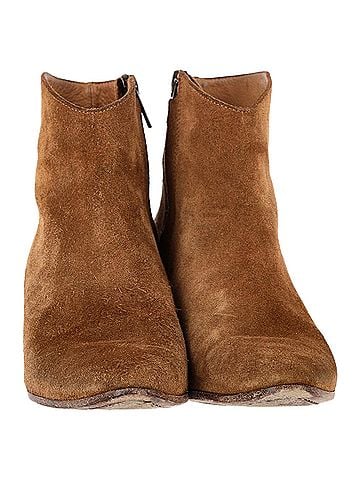 Isabel Marant Isabel Marant Dacken Ankle Boots in Brown Suede (view 2)