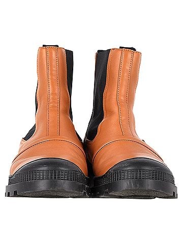 Loewe Loewe Chelsea Boots in Tan Leather (view 2)