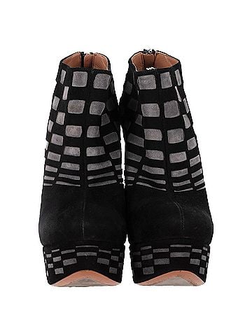 Alaïa  Alaïa Laser Cut Platform Ankle Boots in Black Suede (view 2)