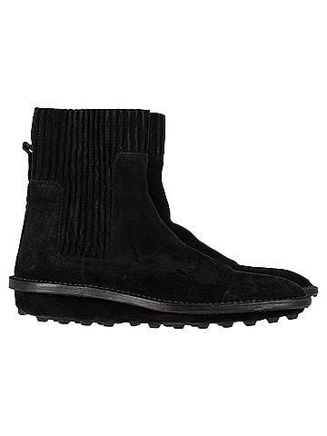 Balenciaga Balenciaga Chelsea Boots in Black Suede (view 1)