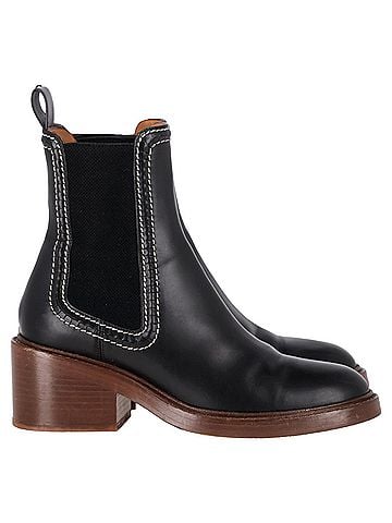 Chloé  Chloé Mallo Chelsea Boots in Black Calf Leather (view 1)