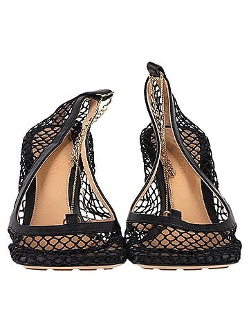 Bottega Veneta Bottega Veneta Stretch Pumps in Black Mesh and Leather (view 2)
