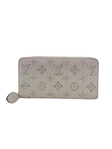 Louis Vuitton LOUIS VUITTON M82364 Zippy Wallet Round Zipper Mahina Long White (view 1)
