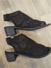 American Eagle Shoes Graphic Black Wedges Size 6 1/2 - photo 4