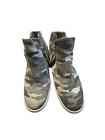 Steve Madden Ankle Boots (view 2)