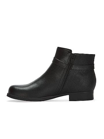 Andrea Women's Low Heel Booties (view 2)
