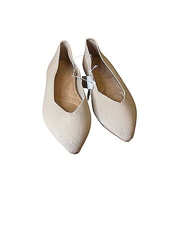 Old Navy Flats (view 2)