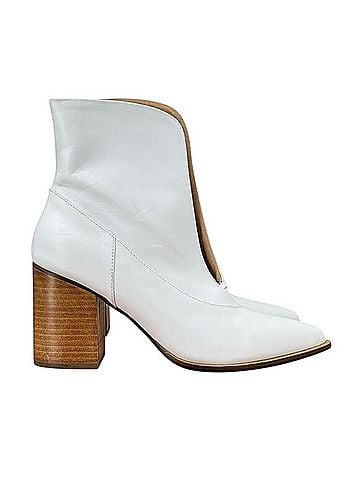 Jagger Jaggar Scallop Ankle Boots (view 2)