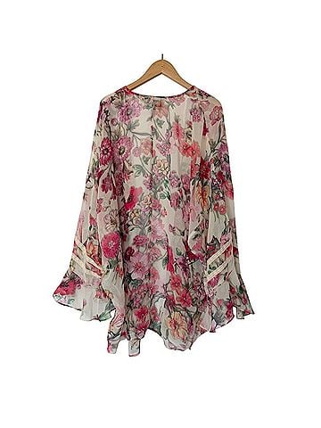 Romeo & Juliet Couture Kimono (view 2)