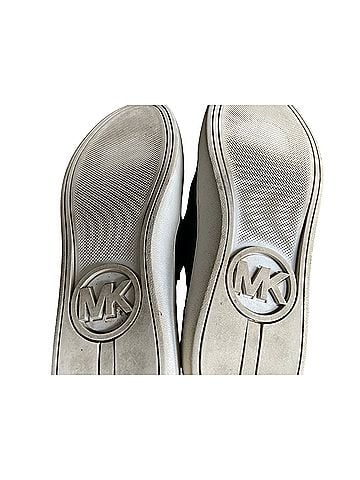 Michael Kors Sneakers (view 2)