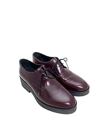 Cos Flats (view 1)