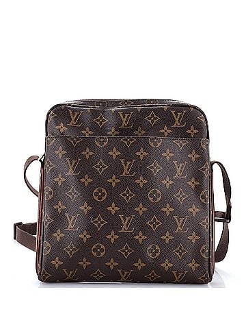 Louis Vuitton Trotteur Beaubourg Handbag Monogram Canvas (view 1)