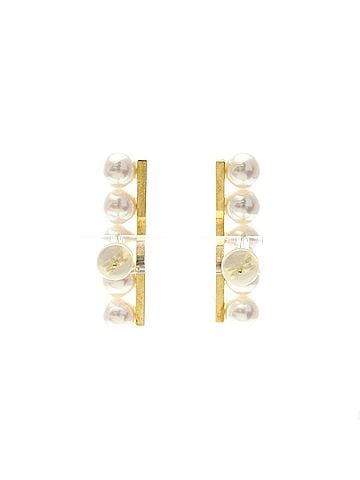 Tasaki Tasaki Balance Plus Earrings Pearl Yellow Gold (18K) Stud Earrings Gold (view 2)