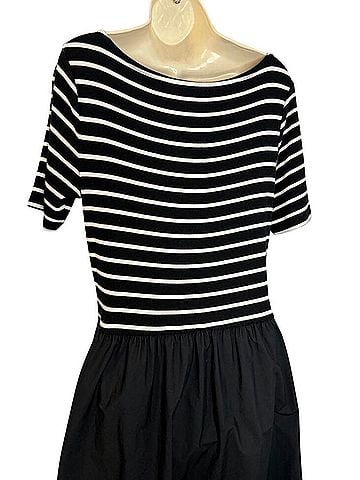 Gap Casual Dress (view 2)