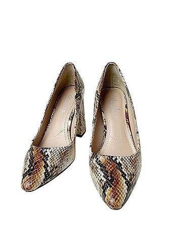 Charles David Heels (view 1)