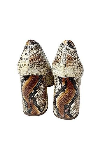 Charles David Heels (view 2)