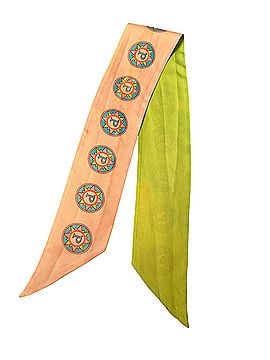 Parazul Scarf (view 1)