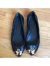 Tory Burch 100% Leather Solid Graphic Black Gold Flats Size 7 - photo 4
