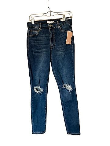 Luxe by Justfab Distressed Skinny Jeans Jeans (view 1)