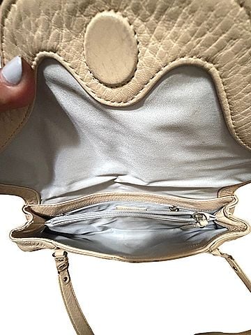 Cole Haan Cole haan Leather Shoulder Bag (view 2)