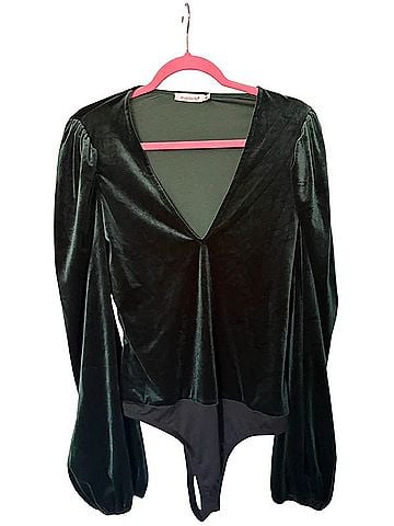 Shoedazzle Long Sleeve Top (view 1)