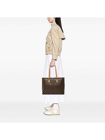 Louis Vuitton Monogram Luco (view 2)