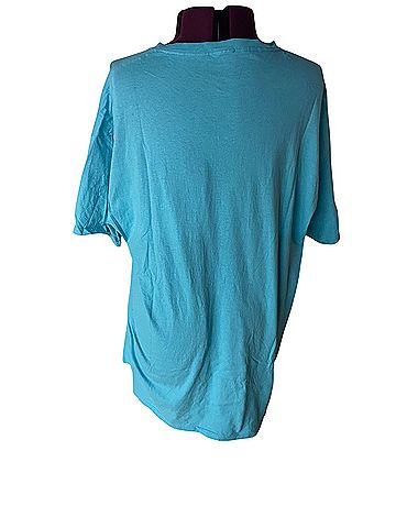 Hot Topic T-Shirt (view 2)