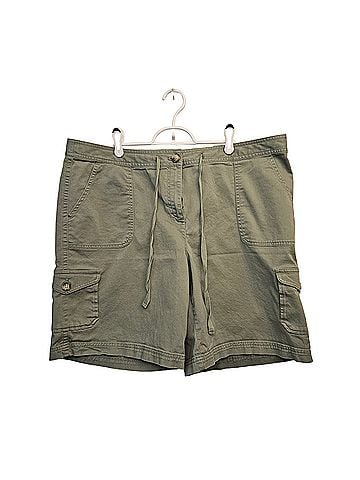 L.L.Bean Favorite Fit womens cargo Shorts (view 1)