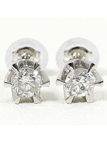 Unbranded Platinum (PT) earrings with 0.15ct diamonds, total weight 1.0g, like new condition. (view 2)