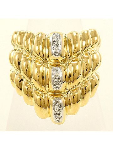 Unbranded 18K (18-karat) Yellow Gold (YG) and Platinum (PT900) Ring with 1 Diamond (0.04 ct), Certificate of Authenticity, Total Weight 8.2g, Like New Condition. (view 1)