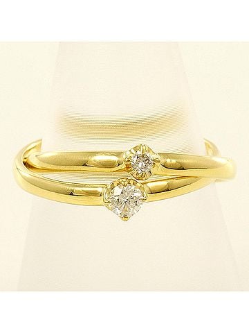 Unbranded 18K (18-karat) Yellow Gold Ring with 1 Diamond (0.10 ct) and 0.05 ct Diamond, Certificate of Authenticity, Total Weight 3.1g, Like New Condition. (view 1)